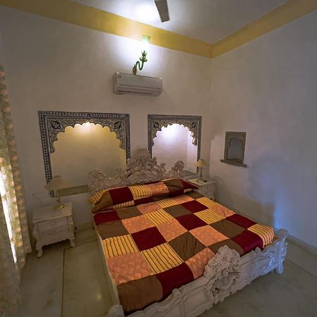 Hotel Castle Bijaipur Ngoại thất bức ảnh