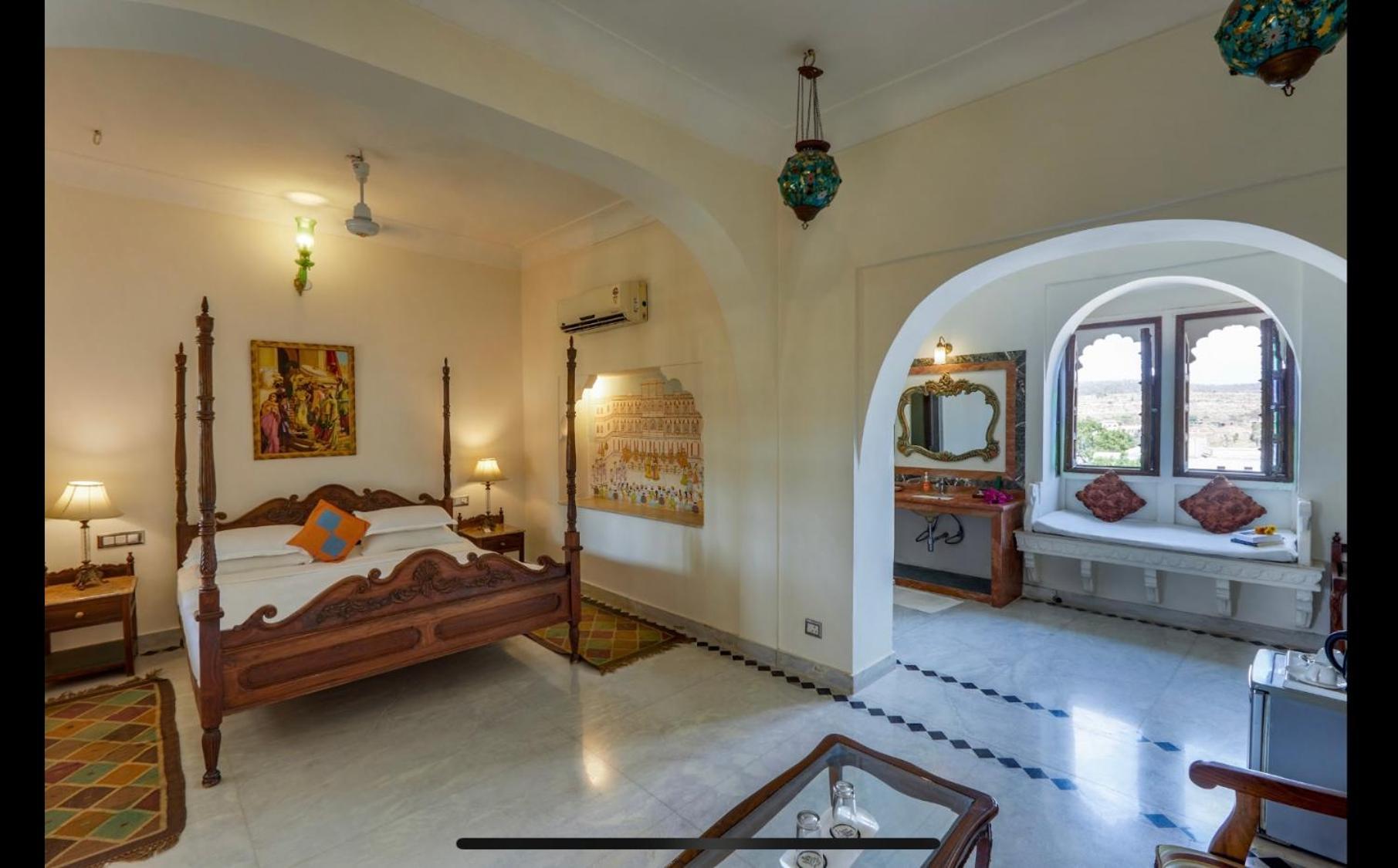 Hotel Castle Bijaipur Ngoại thất bức ảnh
