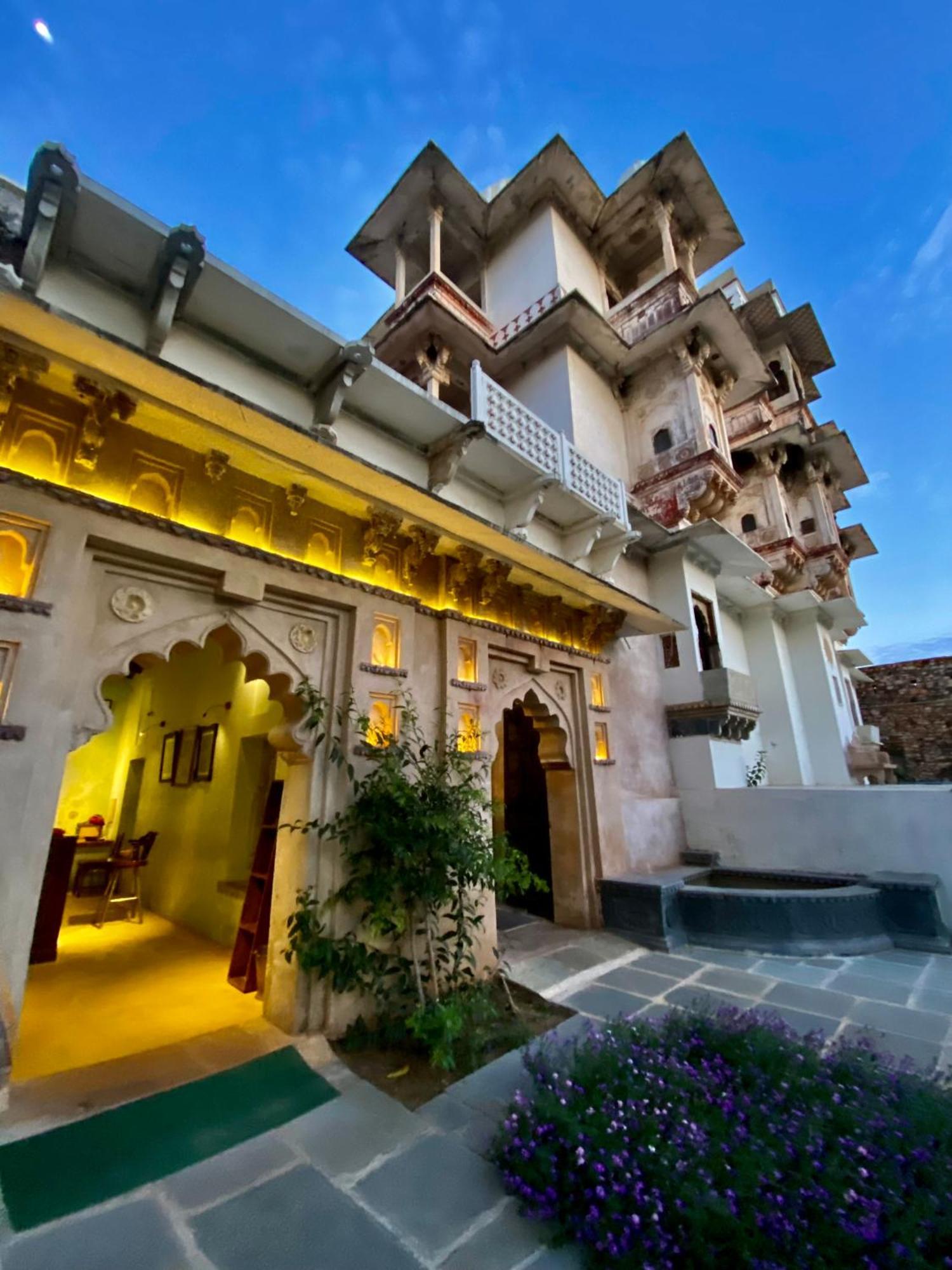 Hotel Castle Bijaipur Ngoại thất bức ảnh