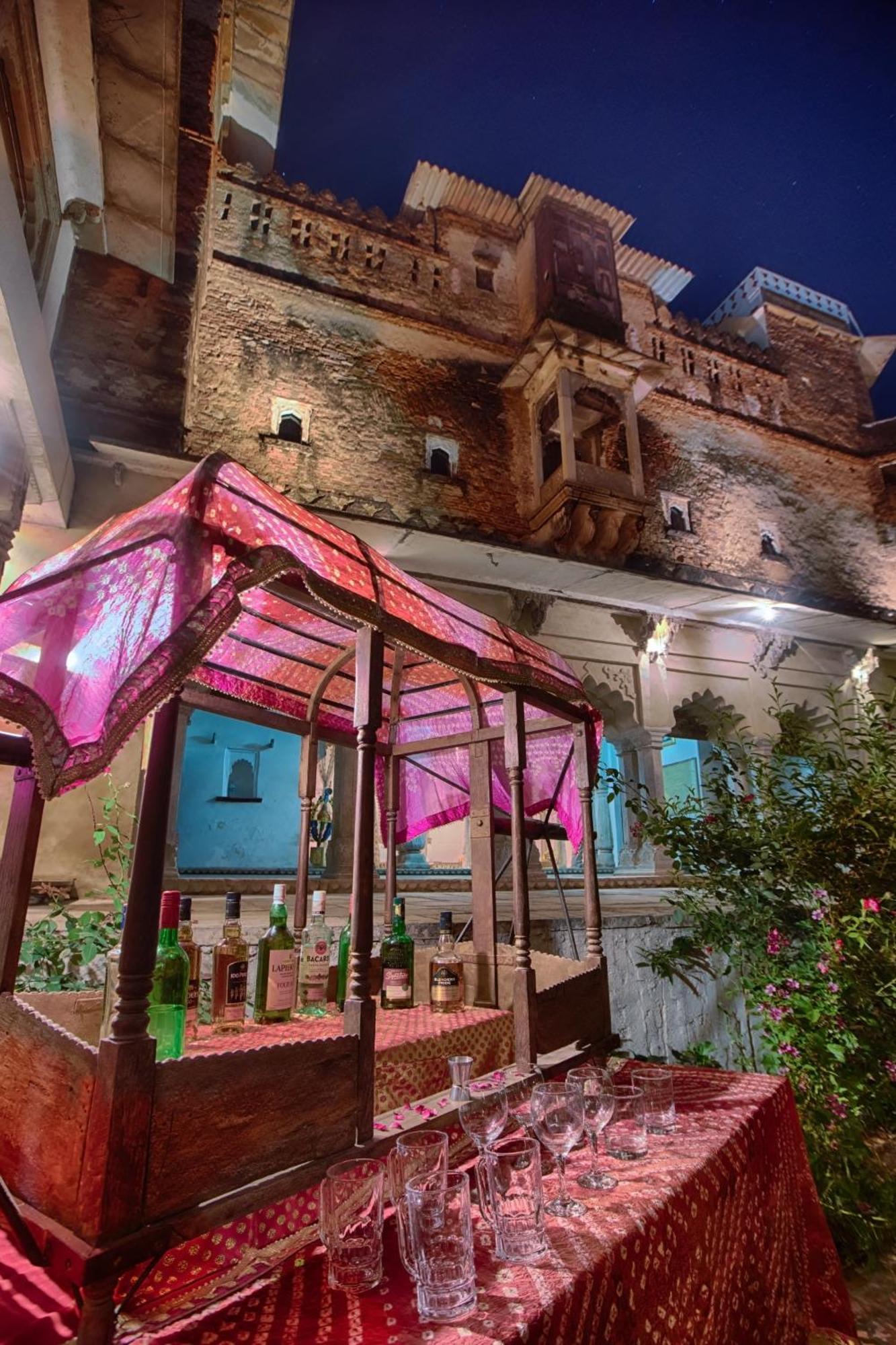 Hotel Castle Bijaipur Ngoại thất bức ảnh