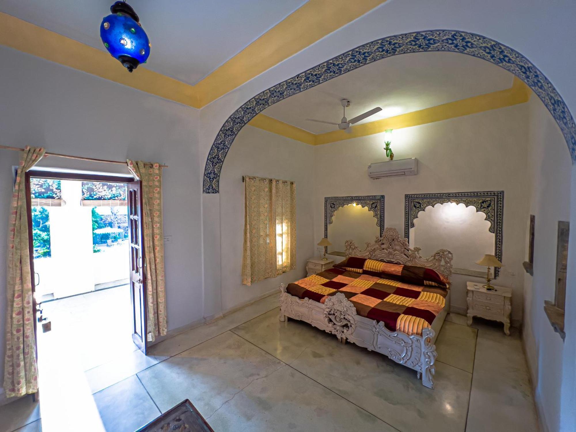 Hotel Castle Bijaipur Ngoại thất bức ảnh