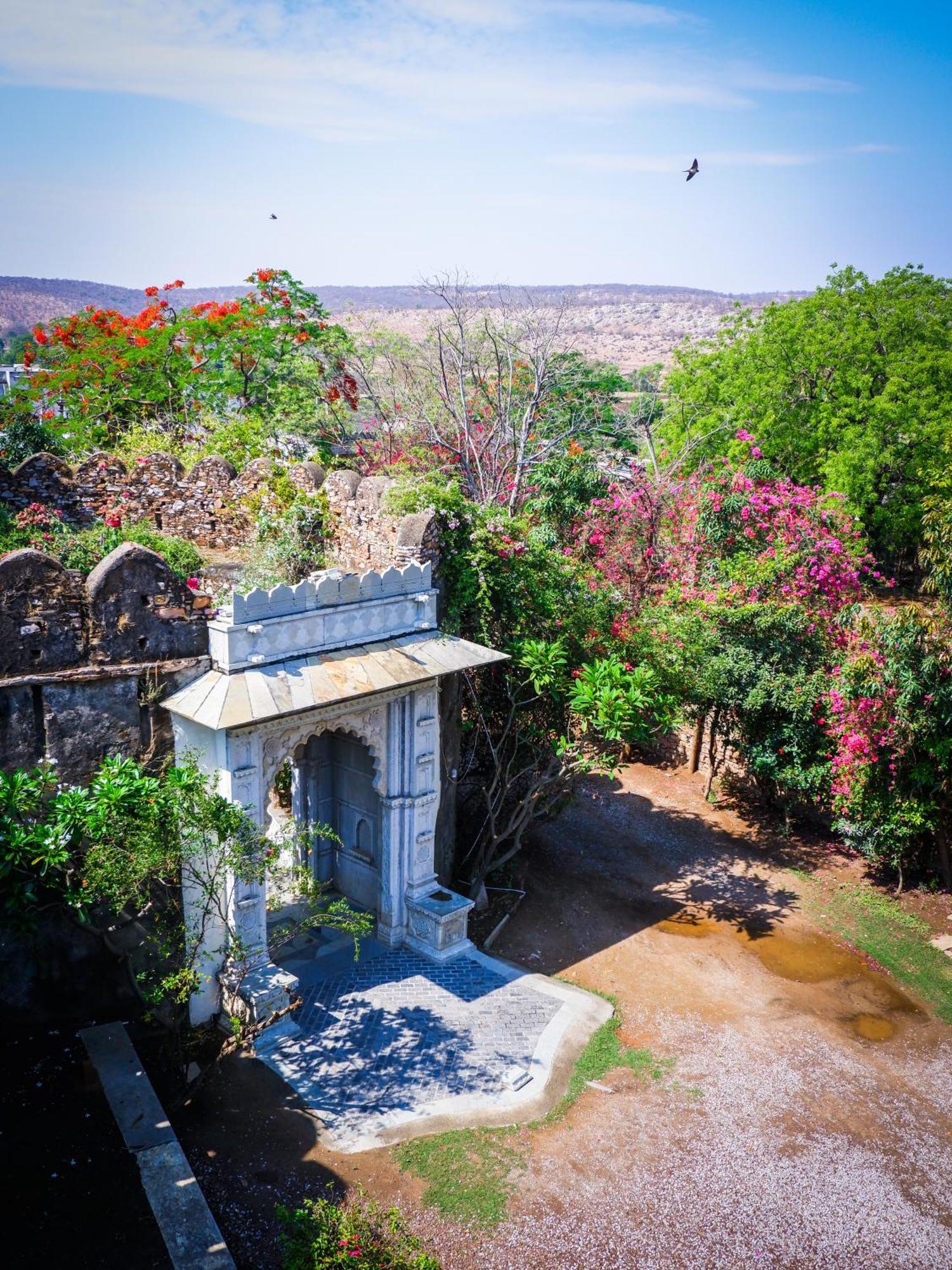 Hotel Castle Bijaipur Ngoại thất bức ảnh