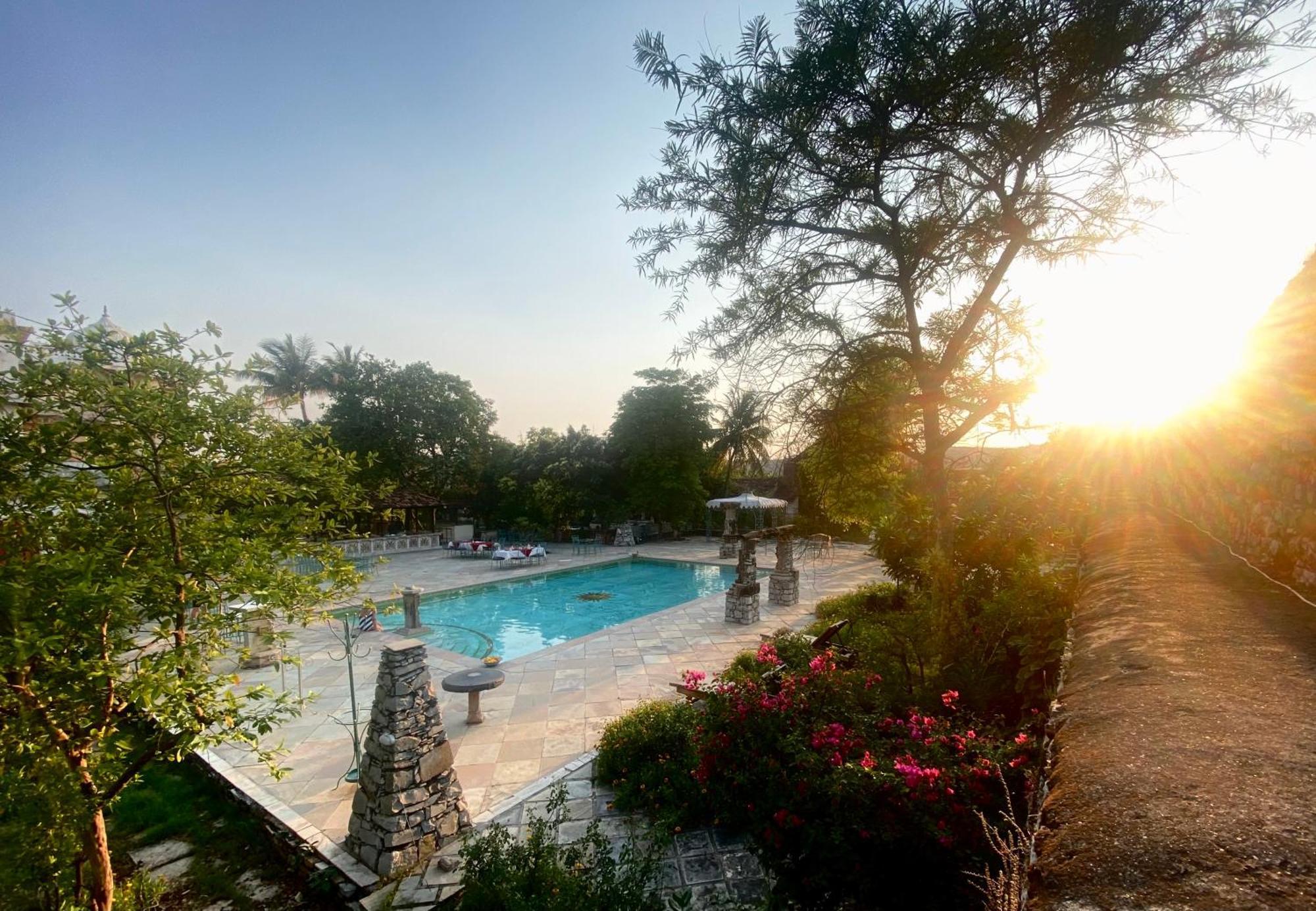 Hotel Castle Bijaipur Ngoại thất bức ảnh